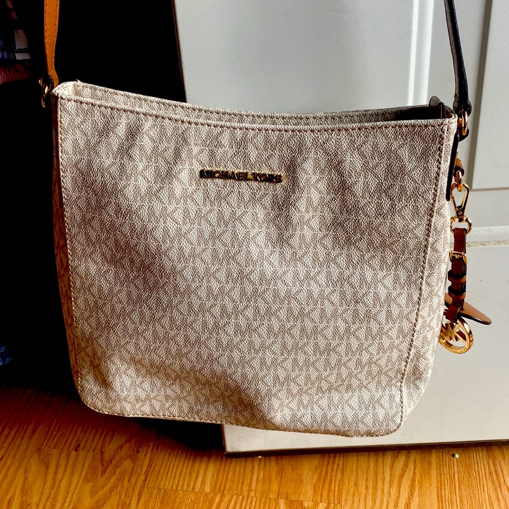 EUC MK white and brown crossbody. Absolutely no flaws!